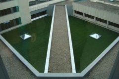 court-block-artificial-grass-roof-installation