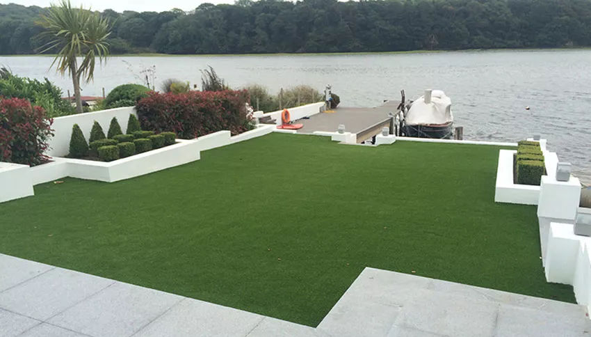 artificial-grass-falmouth