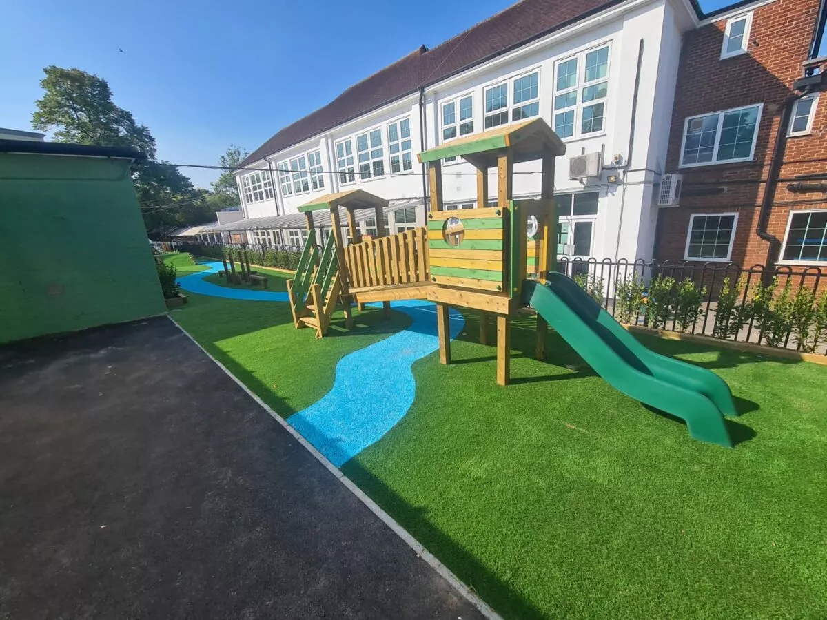 Trulawn Lifestyle hero 2