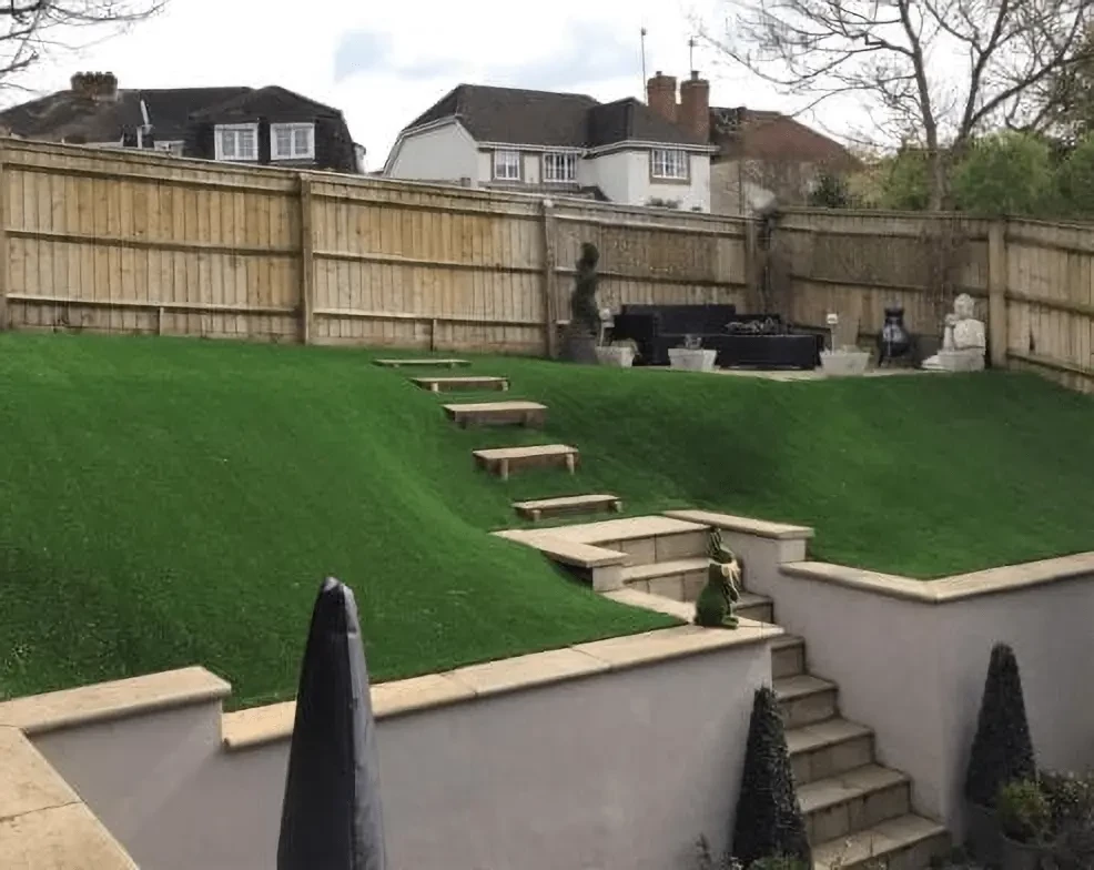 artificial-lawn-slopes artificial-lawn-slopes